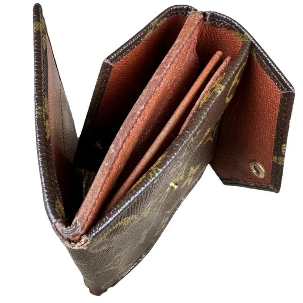 LOUIS VUITTON Vintage Monogram Elise Trifold Wallet - Picture 9 of 15